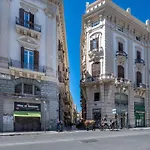 Moncada & Bed & Breakfast