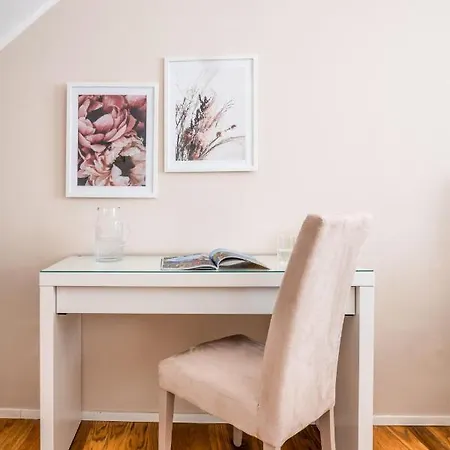 Moncada & Couette-café