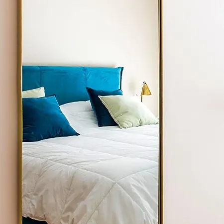 Moncada & Bed & Breakfast